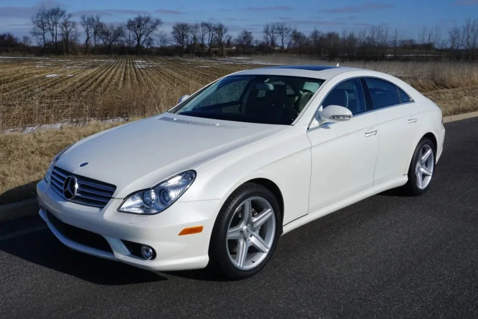 Mercedes 799 Diamond White Tri-Coat Pearl Complete Gallon Kit 3 Mercedes 799 Diamond White Tri-Coat Pearl Complete Gallon Kit