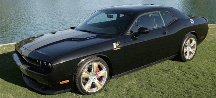 Dodge PXR Pearl Black Basecoat Clearcoat Complete Gallon Kit 3 Dodge PXR Pearl Black Basecoat Clearcoat Complete Gallon Kit