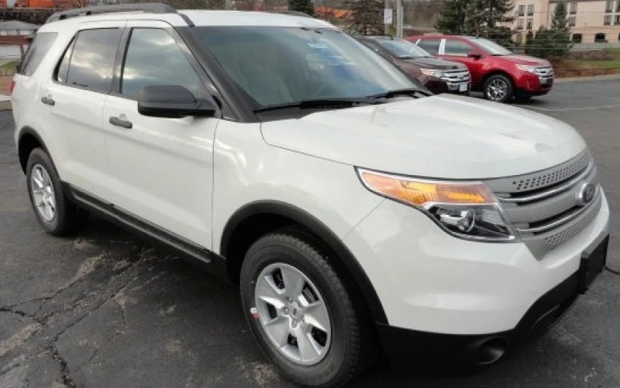 Ford WS White Suede Basecoat Clearcoat Complete Gallon Kit 3 Ford WS White Suede Basecoat Clearcoat Complete Gallon Kit