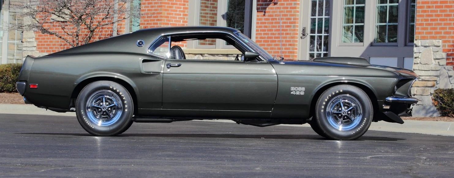 Ford Code C Black Jade Basecoat Clearcoat Quart Complete Paint Kit 3 Ford Code C Black Jade Basecoat Clearcoat Quart Complete Paint Kit