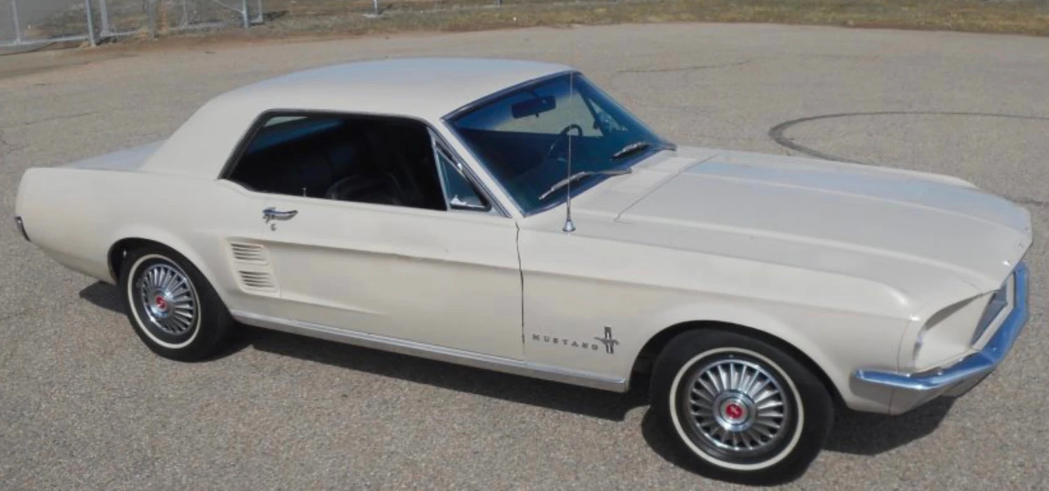 Ford Code 6 Pebble Beige Basecoat Clearcoat Complete Gallon Kit 3 Ford Code 6 Pebble Beige Basecoat Clearcoat Complete Gallon Kit