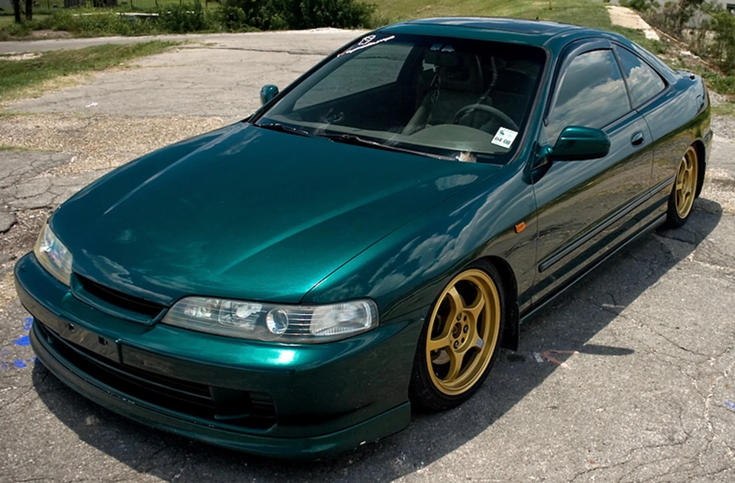 Cypress Green Pearl Honda G82P Basecoat + Reducer Quart (Basecoat Only) Kit 3 Cypress Green Pearl Honda G82P Basecoat + Reducer Quart (Basecoat Only) Kit