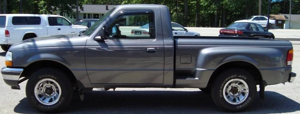 Ford RC Medium Platinum Metallic Basecoat With Reducer Gallon (Basecoat Only) 3 Ford RC Medium Platinum Metallic Basecoat With Reducer Gallon (Basecoat Only)