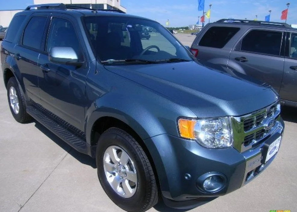 Ford UN Steel Blue Basecoat Clearcoat Complete Gallon Kit 3 Ford UN Steel Blue Basecoat Clearcoat Complete Gallon Kit