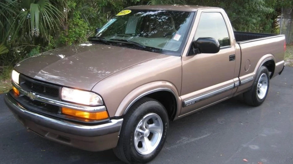 GM WA 711J Sandalwood Metallic Basecoat Clearcoat Complete Gallon Kit 3 GM WA 711J Sandalwood Metallic Basecoat Clearcoat Complete Gallon Kit