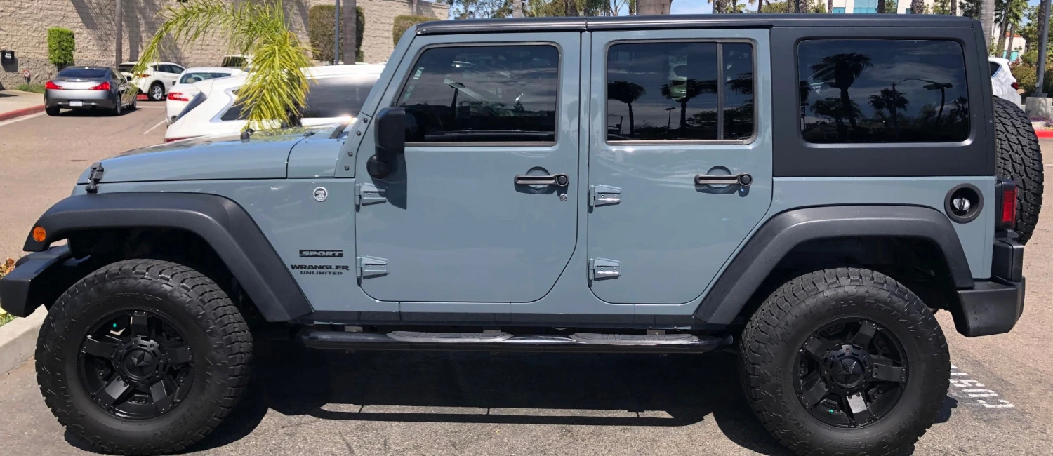 Dodge PDS Anvil Basecoat + Reducer Quart (Basecoat Only) Kit 3 Dodge PDS Anvil Basecoat + Reducer Quart (Basecoat Only) Kit