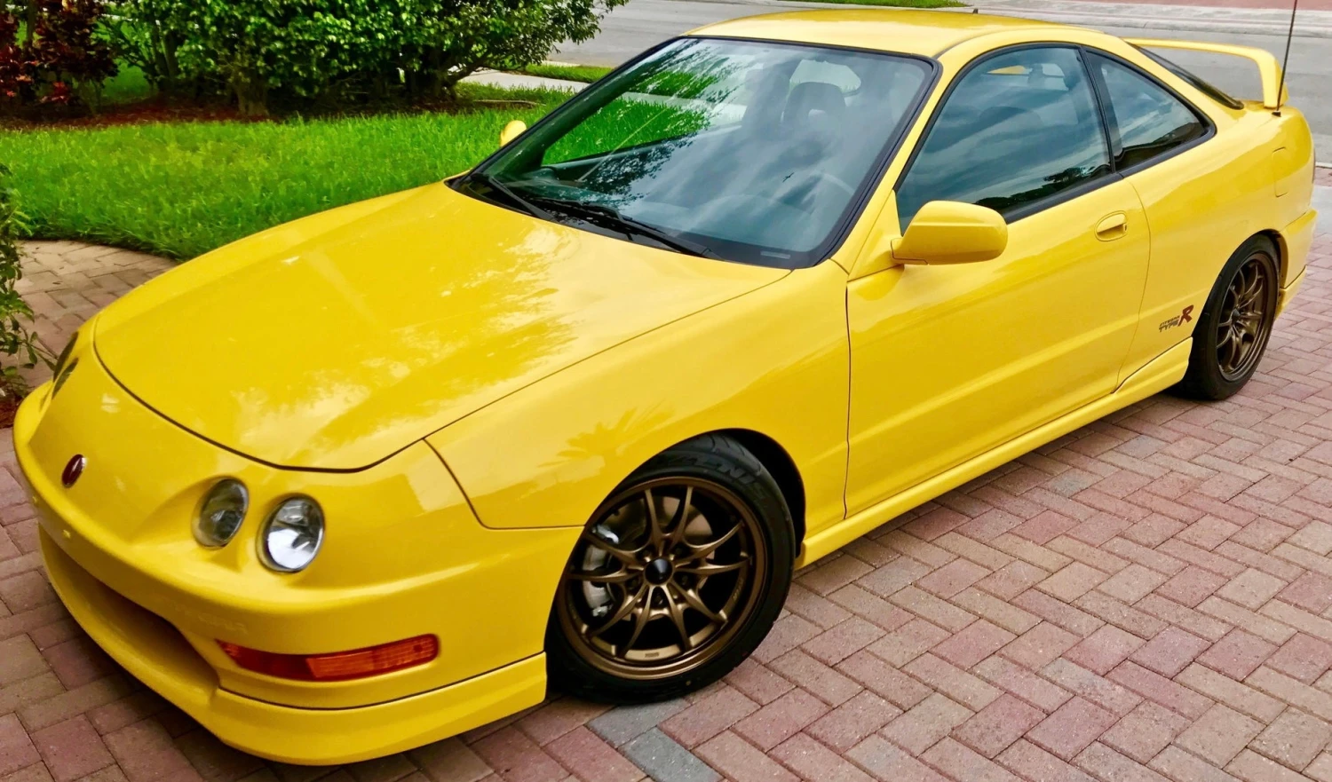 Phoenix Yellow Honda Y56 Basecoat Clearcoat Complete Gallon Kit 3 Phoenix Yellow Honda Y56 Basecoat Clearcoat Complete Gallon Kit