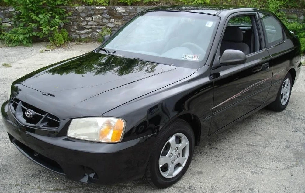 Hyundai EB Black Basecoat Clearcoat Complete Gallon Kit 3 Hyundai EB Black Basecoat Clearcoat Complete Gallon Kit