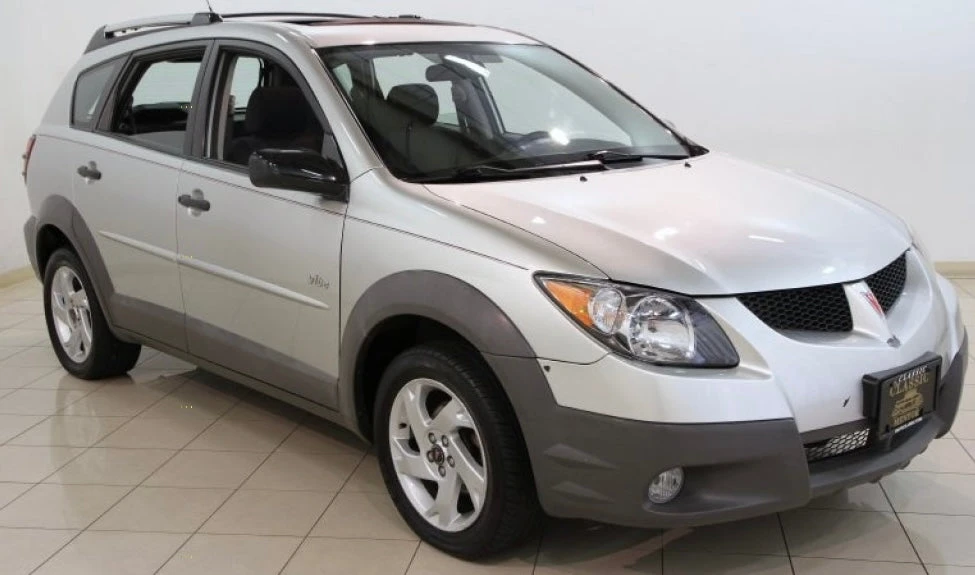 GM WA303M Satellite Silver Basecoat + Reducer Quart (Basecoat Only) Kit 3 GM WA303M Satellite Silver Basecoat + Reducer Quart (Basecoat Only) Kit