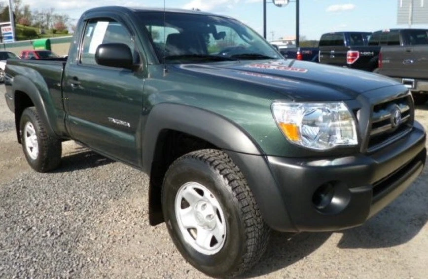 Toyota 6T8 Timberland Pearl Basecoat + Reducer Quart (Basecoat Only) Kit 3 Toyota 6T8 Timberland Pearl Basecoat + Reducer Quart (Basecoat Only) Kit