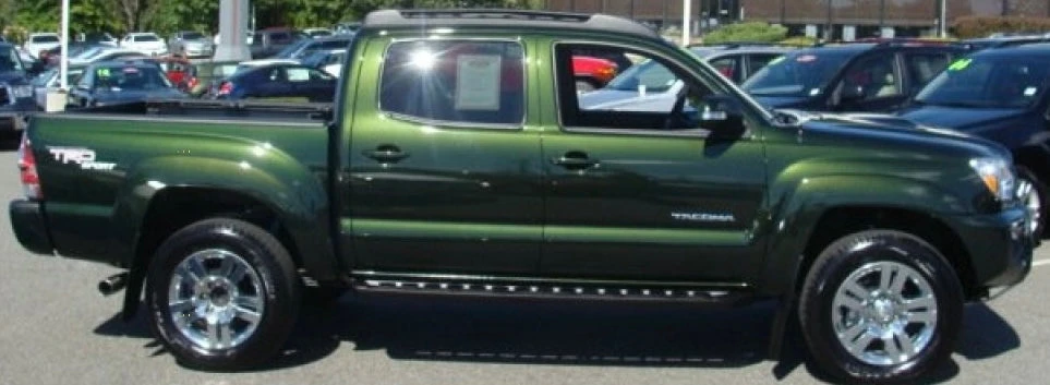 Toyota 6V4 Spruce Basecoat Clearcoat Complete Gallon Kit 3 Toyota 6V4 Spruce Basecoat Clearcoat Complete Gallon Kit