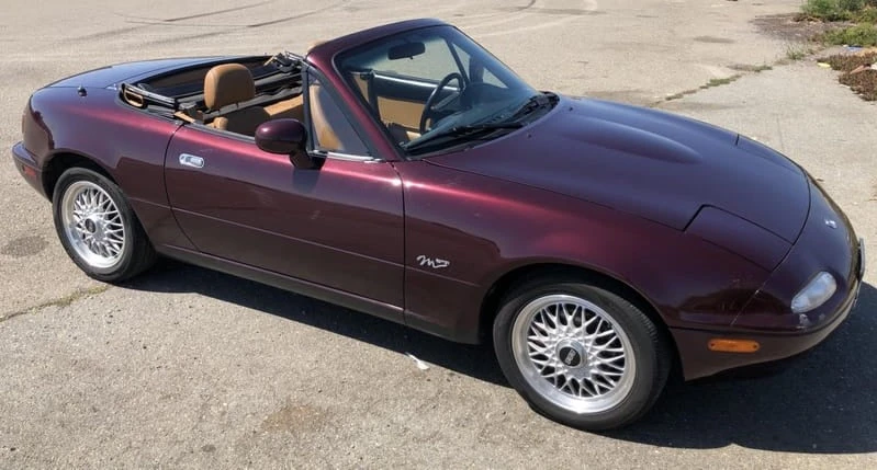 Mazda A1Q Merlot Mica Basecoat Clearcoat Quart Complete Paint Kit 3 Mazda A1Q Merlot Mica Basecoat Clearcoat Quart Complete Paint Kit