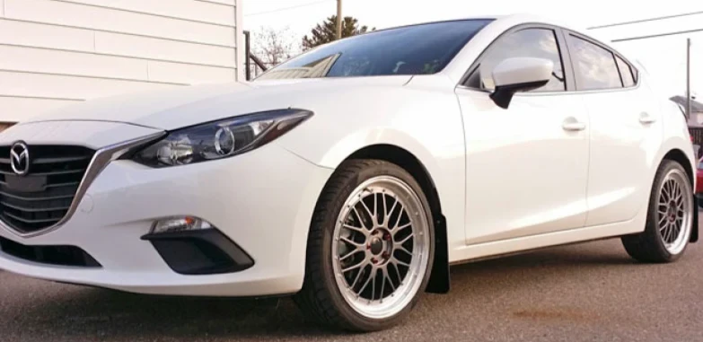 Mazda A4D Rally White Basecoat With Reducer Gallon (Basecoat Only) 3 Mazda A4D Rally White Basecoat With Reducer Gallon (Basecoat Only)